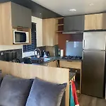 캠프장 Mh 007 Elite 3 Dont Parentale Et 2 Salles De Bain Sur Magnifique Parcelle Dans 4 Etoiles 생-줄리앙-앙-보른