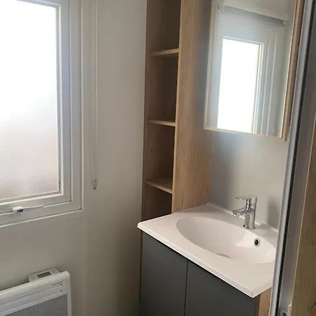 Campsite Mh 007 Elite 3 Dont Parentale Et 2 Salles De Bain Sur Magnifique Parcelle Dans 4 Etoiles *